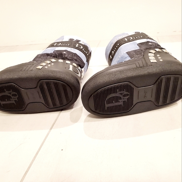 DIOR - Trompe L'oeil Snow Boots - Picture 14 of 15